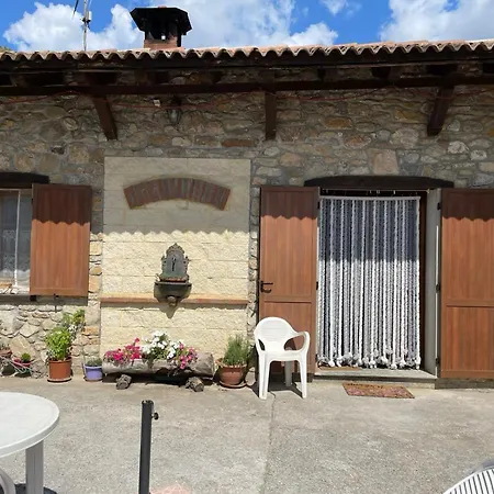 Oddone Alloggio per agriturismo *