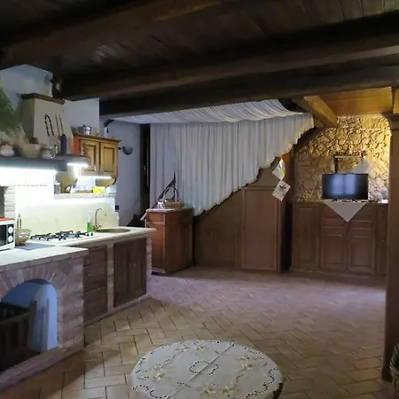 Farmház Oddone